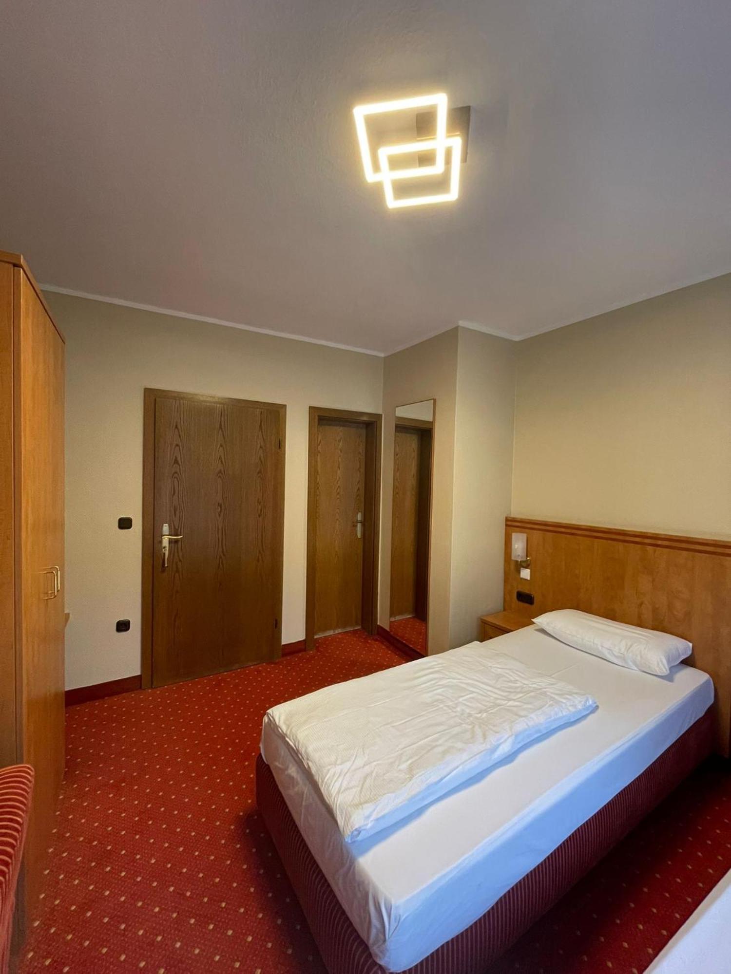 Sun Hotel Essen Luaran gambar